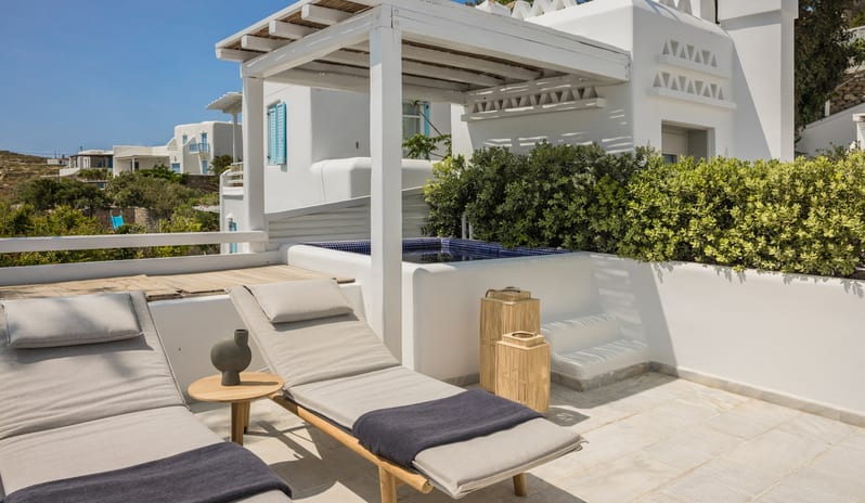 Grace Mykonos Deluxe Room with Plunge pool terrace (2)
